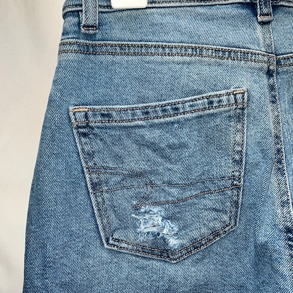 American Eagle Jeans - Size 0 Regular - Picture 4 of 6
